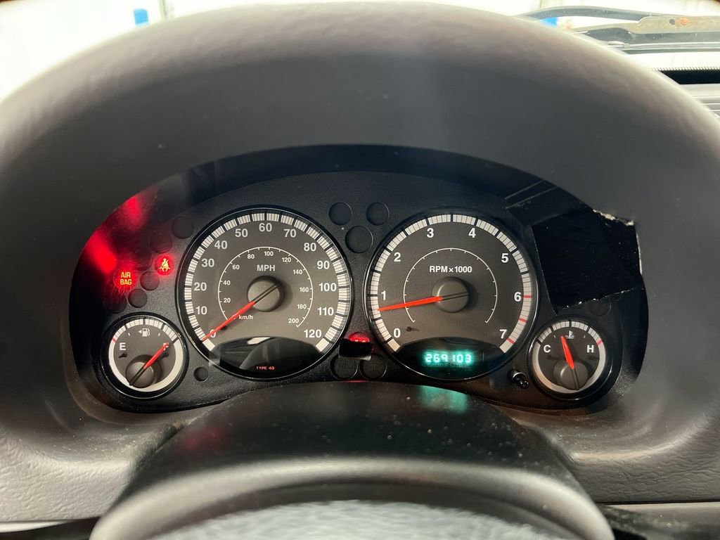Used 2005 Jeep Liberty Sport AWD/4WD image 12