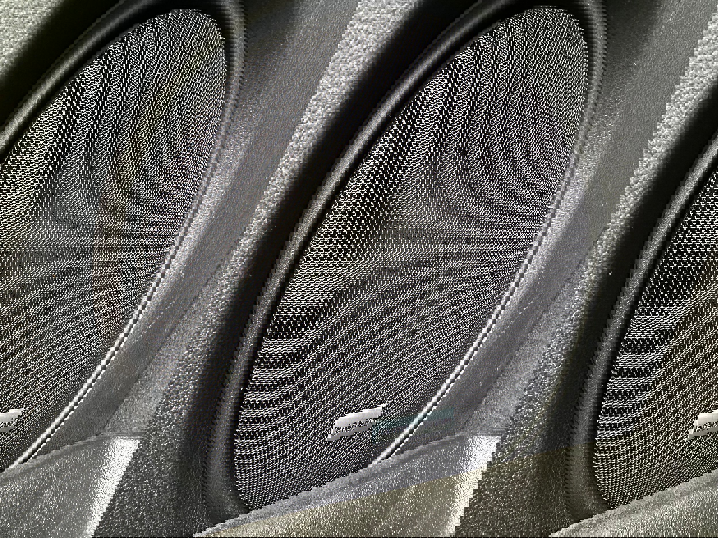 Used 2020 Subaru Outback Touring w/ Popular Package #2 image 15