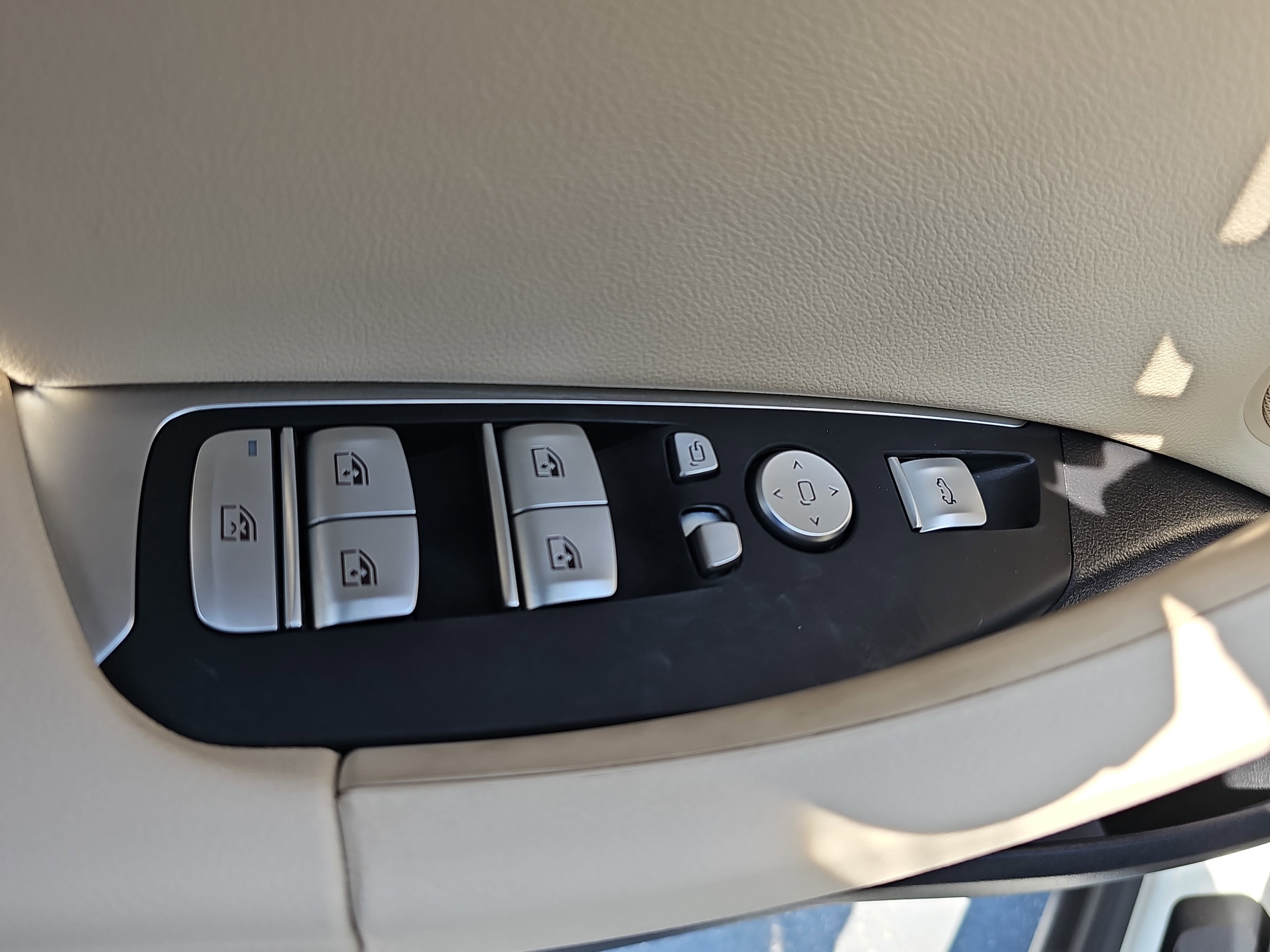 Used 2024 BMW X3 sDrive30i w/ Convenience Package RWD image 28