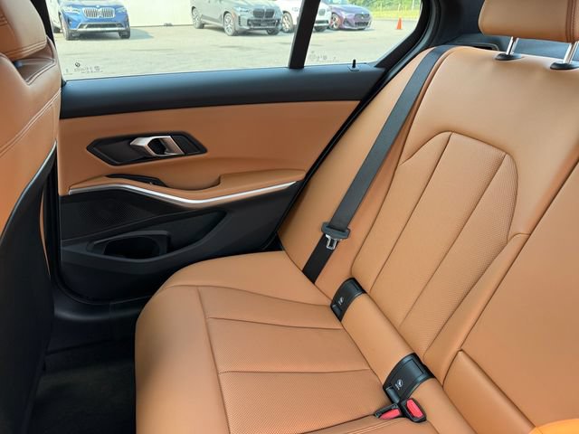 New 2026 BMW 330i xDrive Sedan w/ Convenience Package AWD/4WD image 23