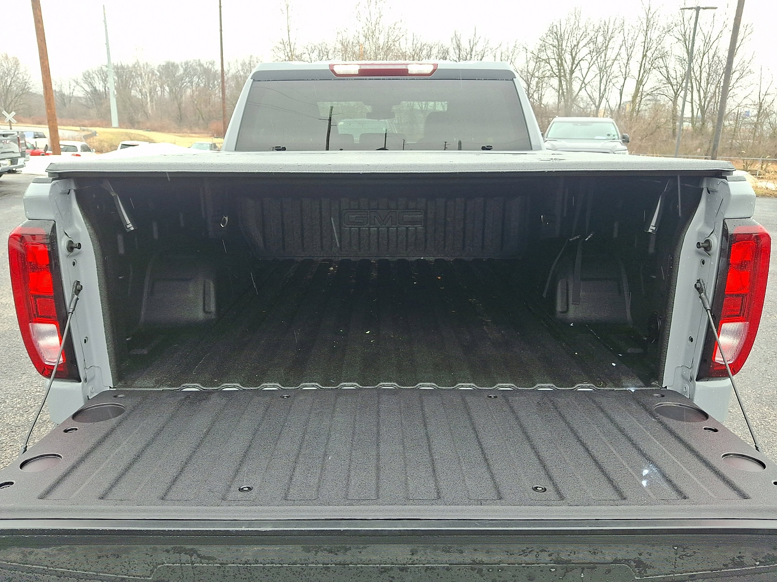 Used 2024 GMC Sierra 1500 Elevation image 31