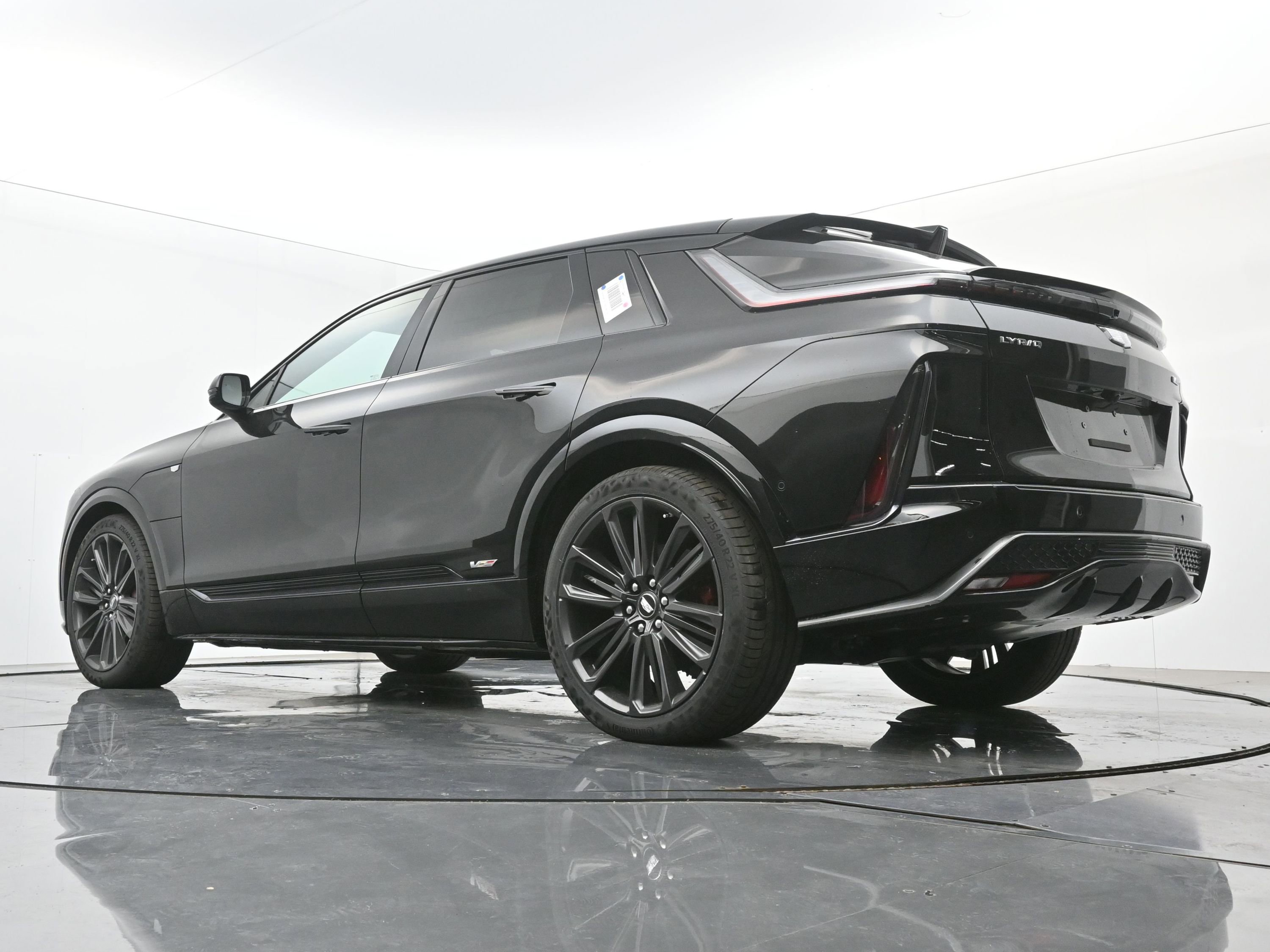 New 2026 Cadillac Lyriq V w/ LPO, Floor Liner Package image 17