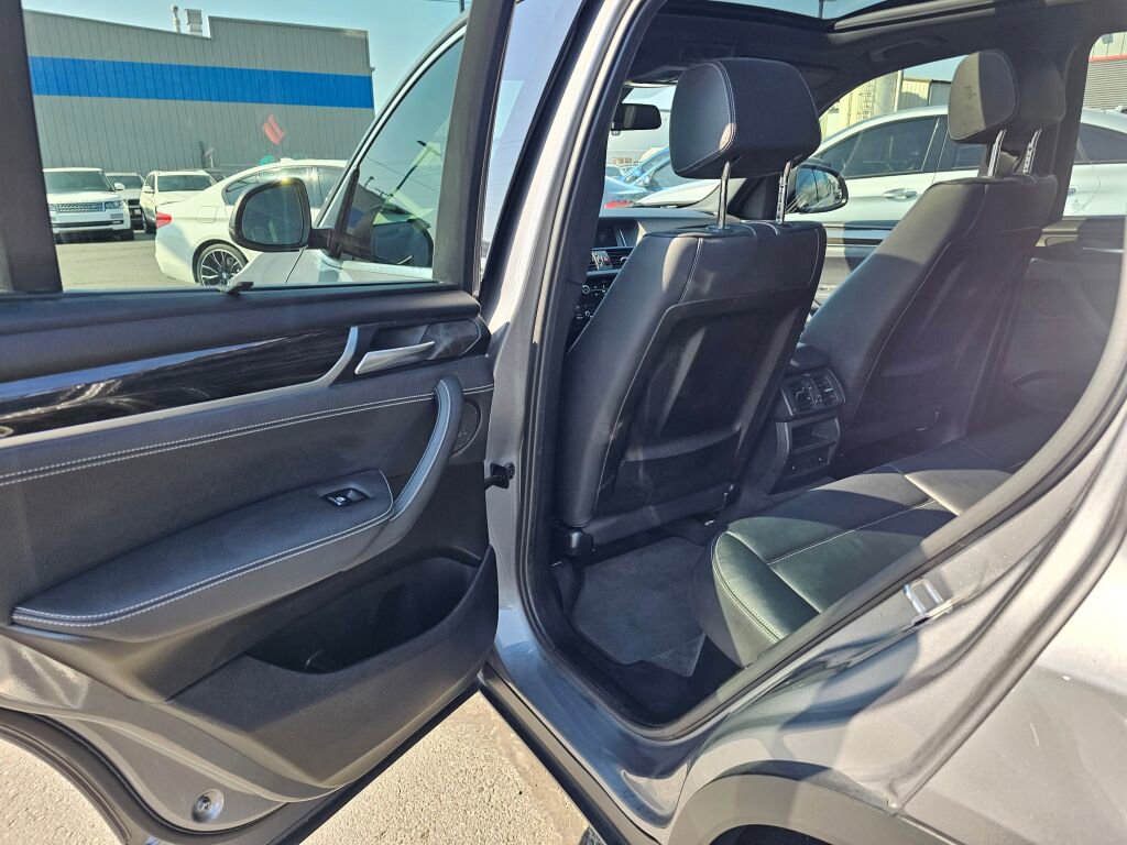 Used 2017 BMW X3 xDrive28i image 16