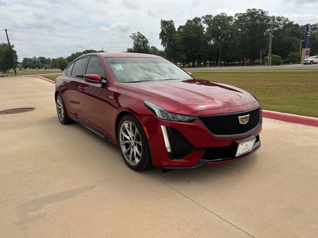 Used 2024 Cadillac CT5 V RWD image 7