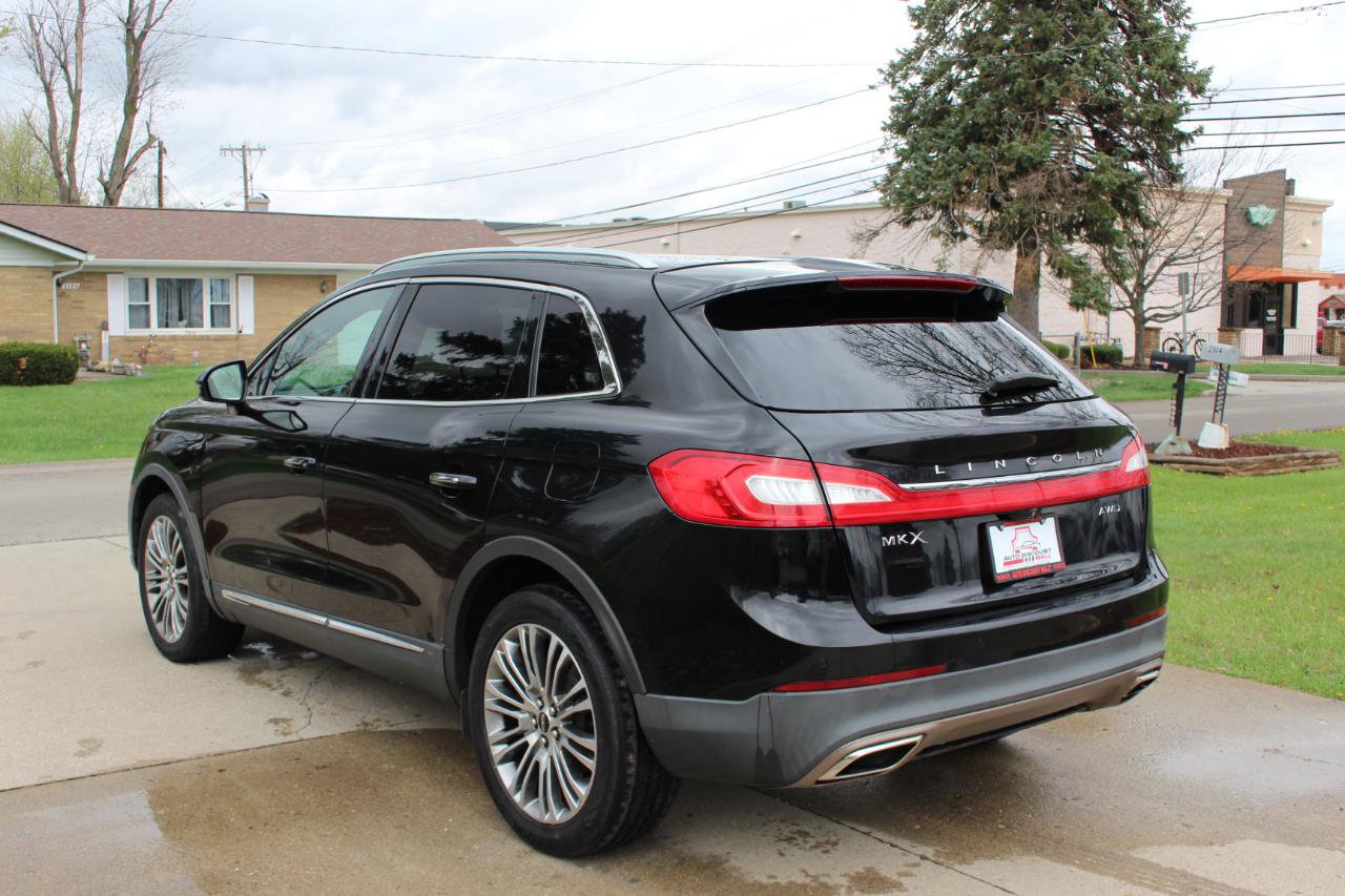Used 2016 Lincoln MKX Reserve w/ Climate Package image 7
