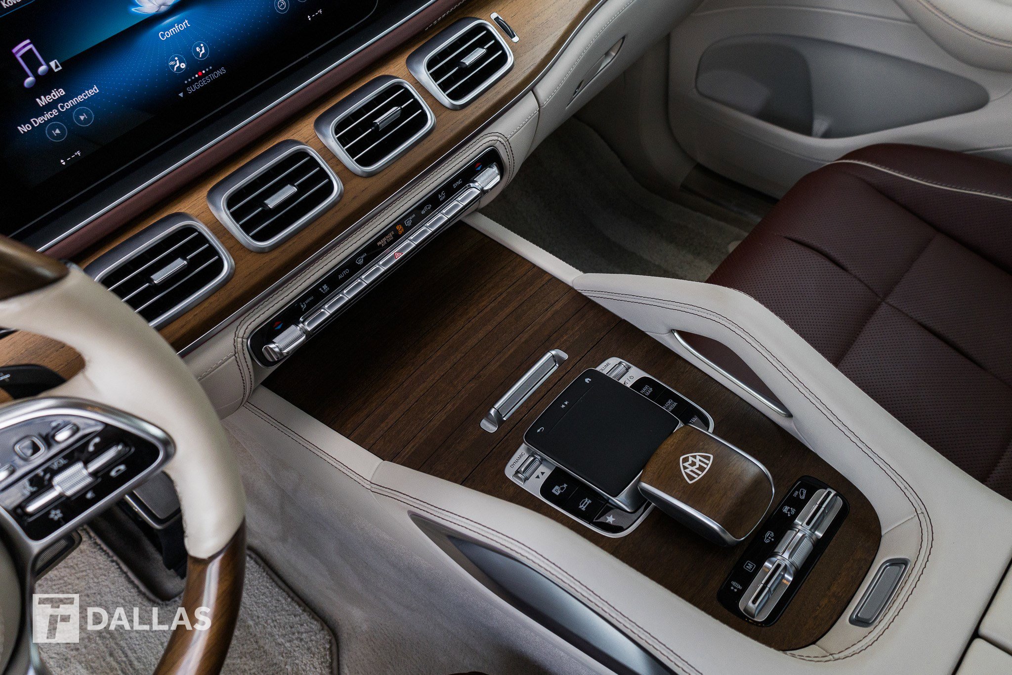 Used 2023 Mercedes-Benz Maybach GLS 600 4MATIC image 31