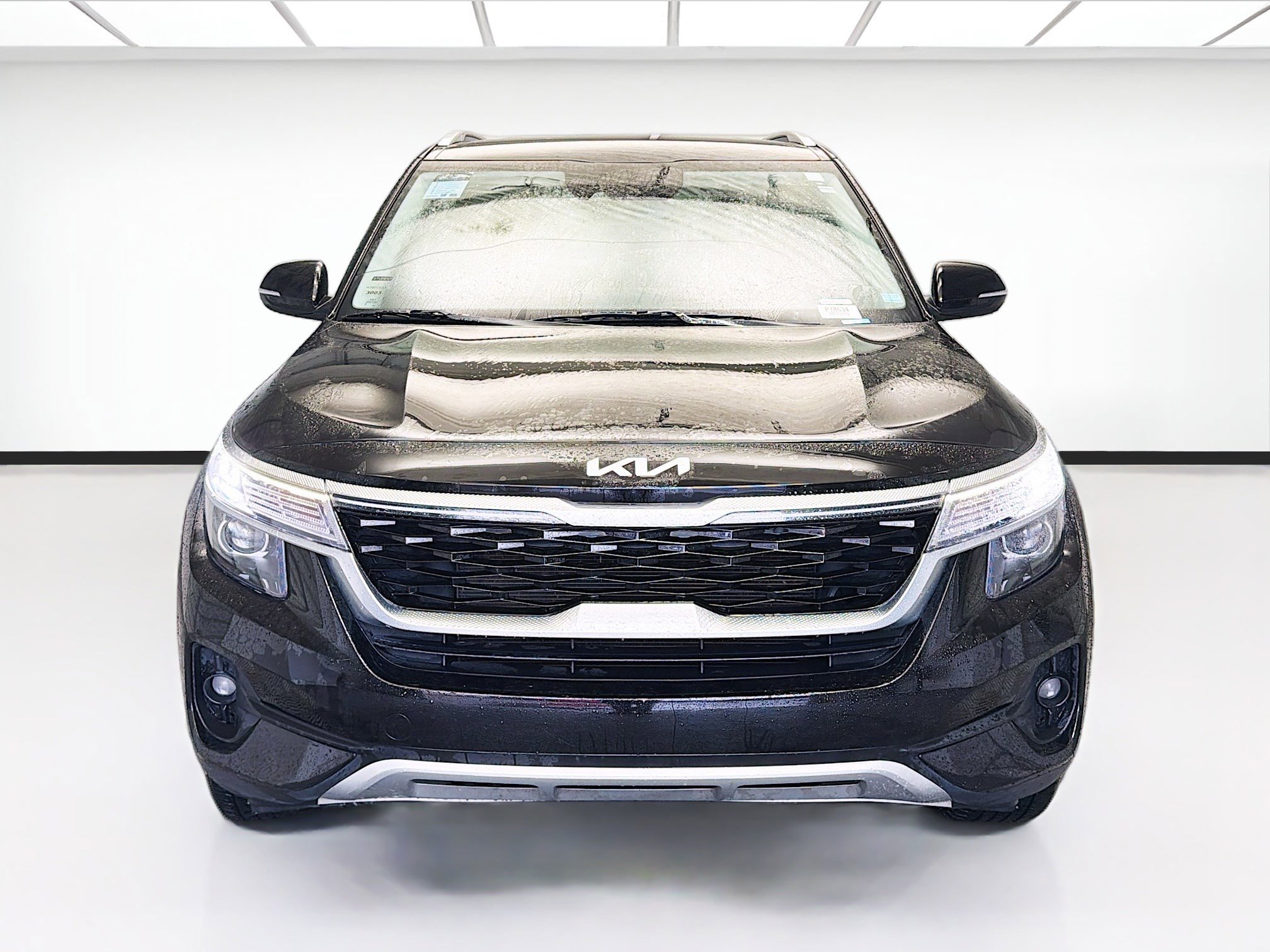 Used 2023 Kia Seltos S w/ Navigation Package image 2