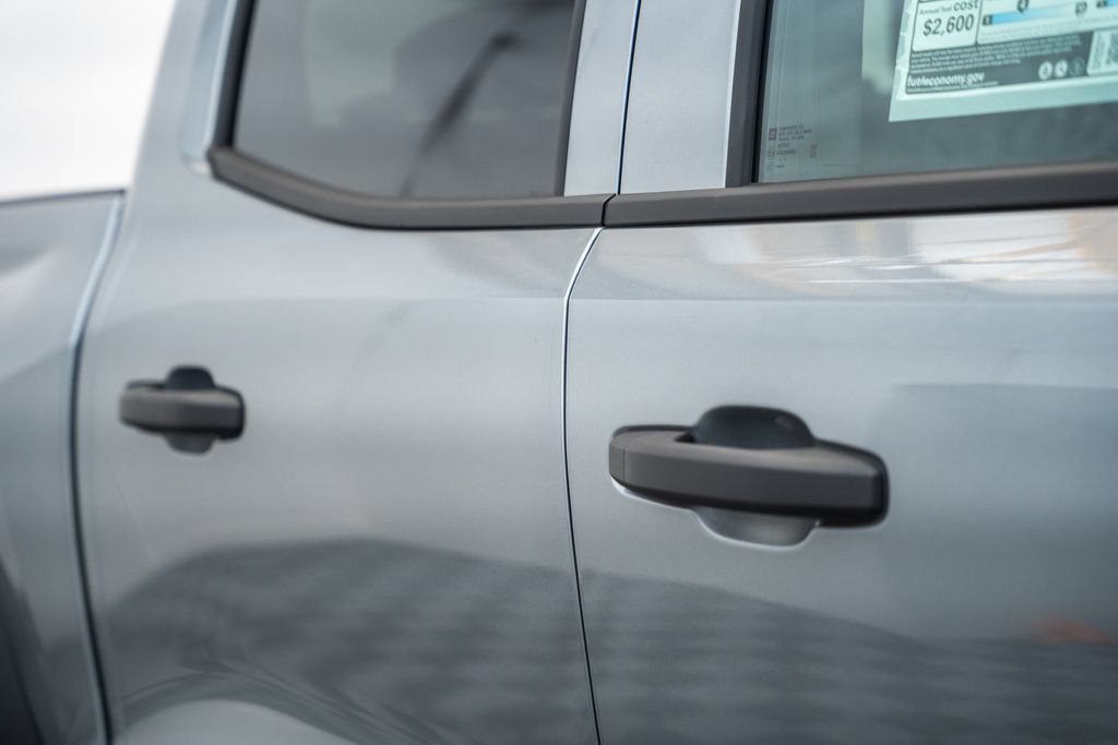New 2026 Chevrolet Colorado Trail Boss AWD/4WD image 14
