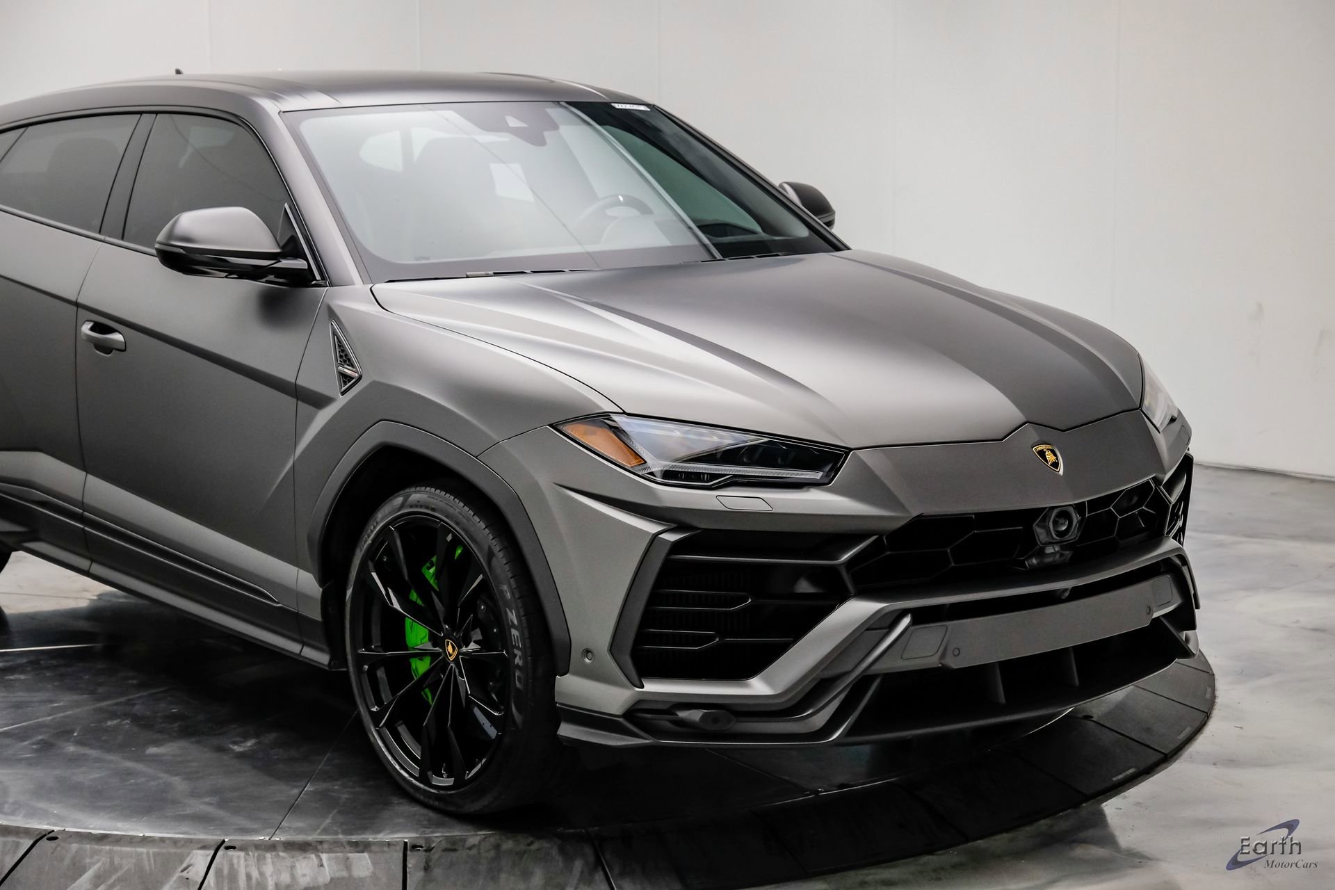 Used 2022 Lamborghini Urus AWD/4WD image 30