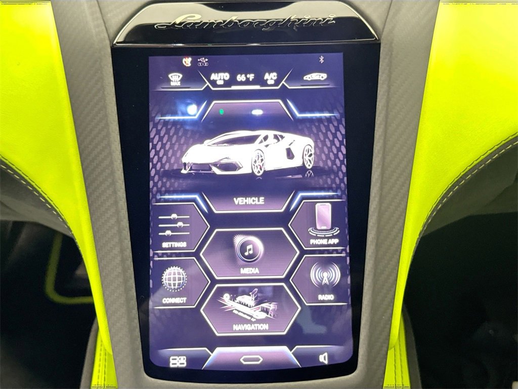Used 2024 Lamborghini Revuelto image 14