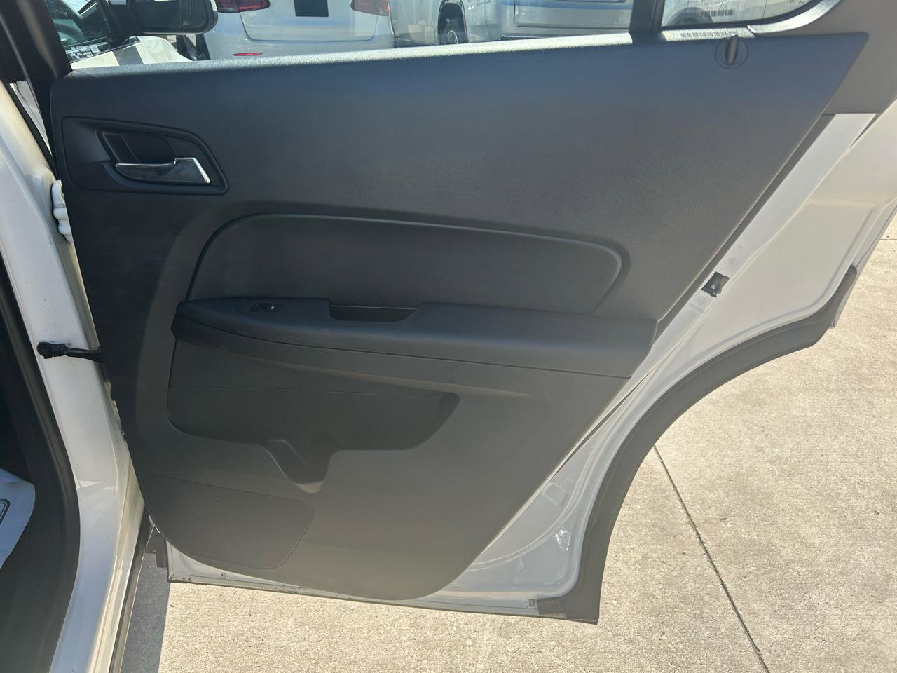 Used 2015 Chevrolet Equinox LT w/ Driver Convenience Package FWD image 14