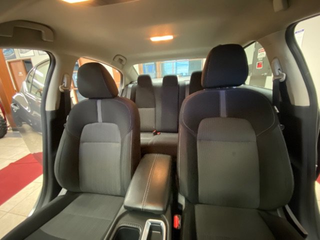 Used 2025 Nissan Sentra SV FWD image 30