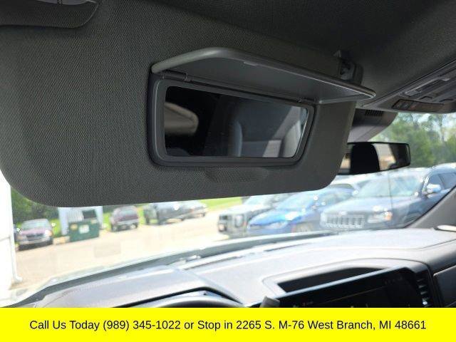Used 2023 Chevrolet Silverado 1500 LT AWD/4WD image 32