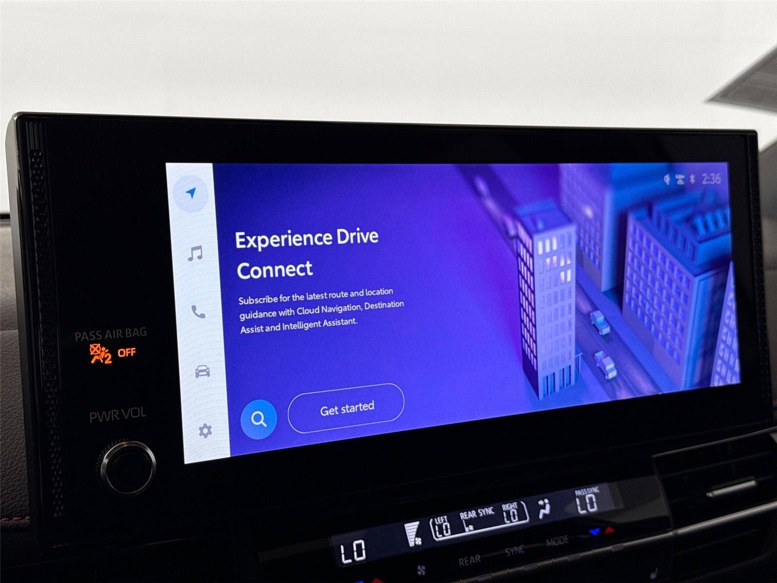 Certified 2025 Toyota Sienna XSE w/ XSE Plus Package FWD image 7