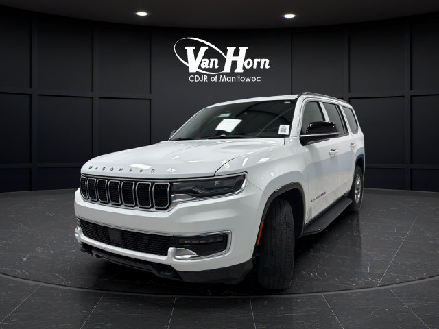 Used 2023 Jeep Wagoneer 4WD image 7
