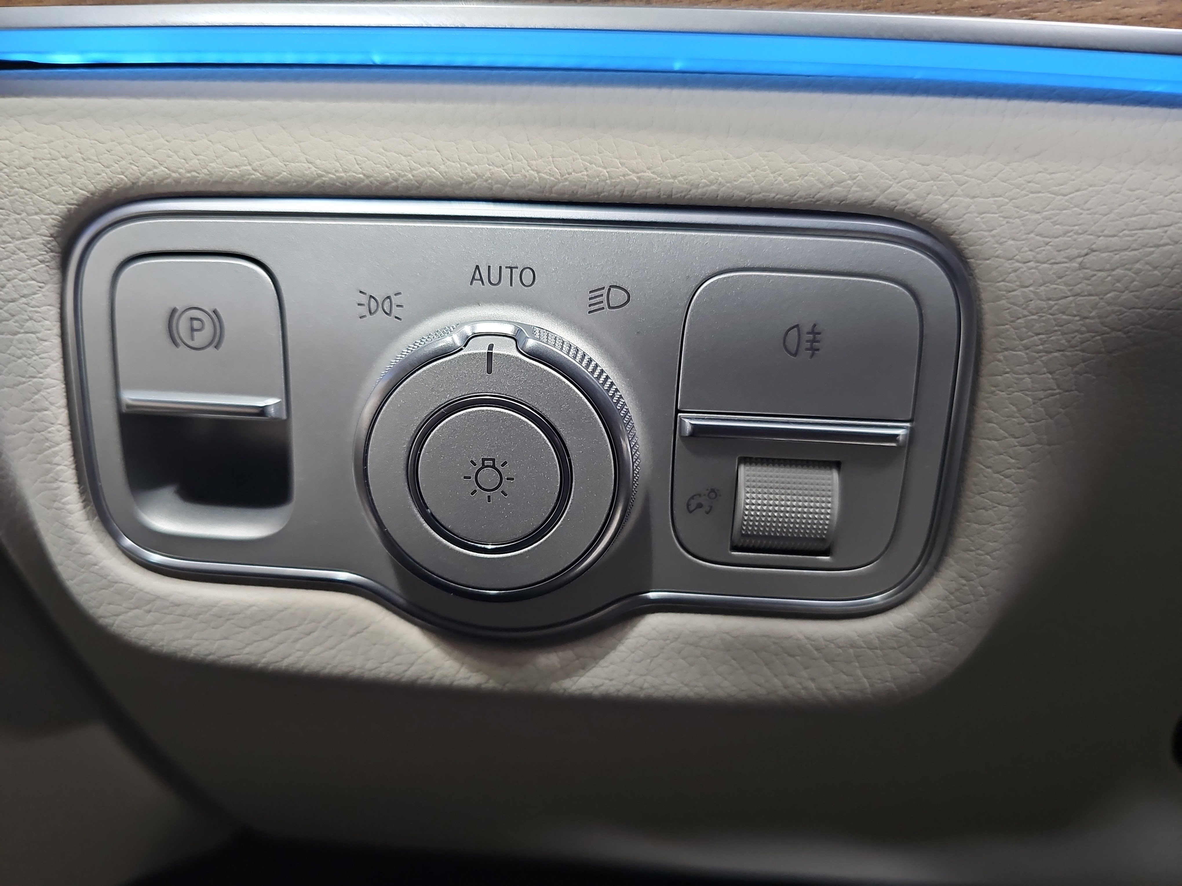 Certified 2026 Mercedes-Benz GLE 350 4MATIC image 27