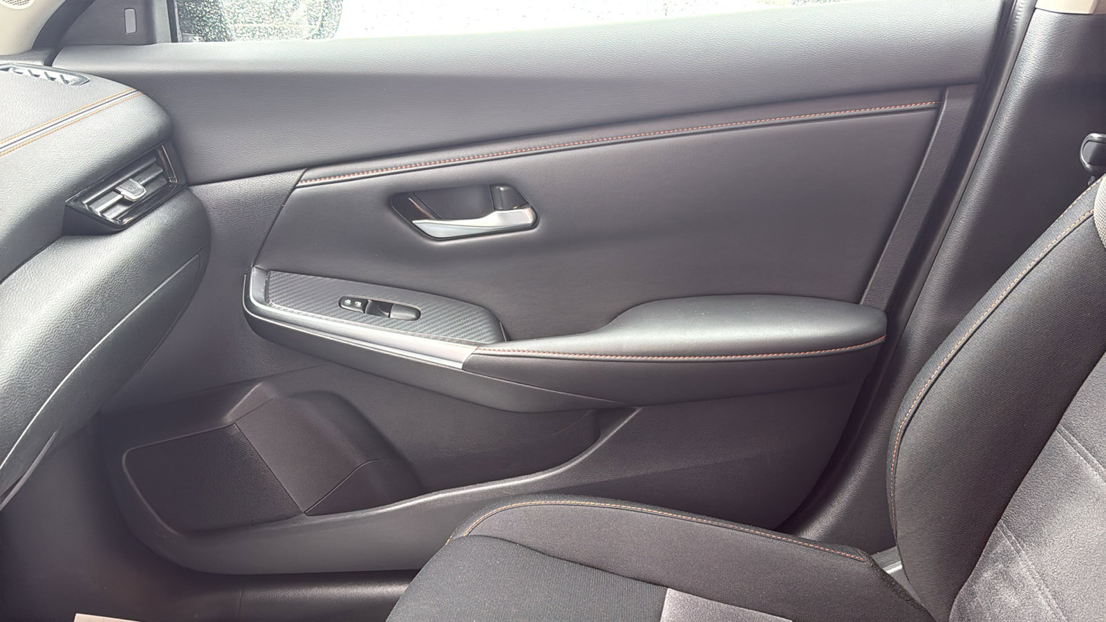 Certified 2022 Nissan Sentra SR image 18