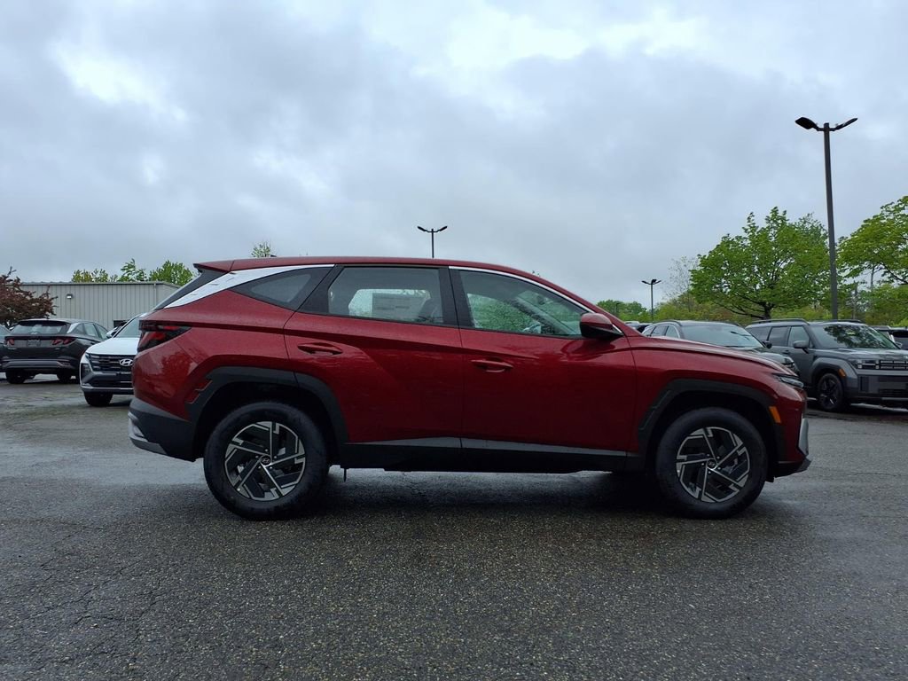 New 2026 Hyundai Tucson Blue SE AWD/4WD image 4