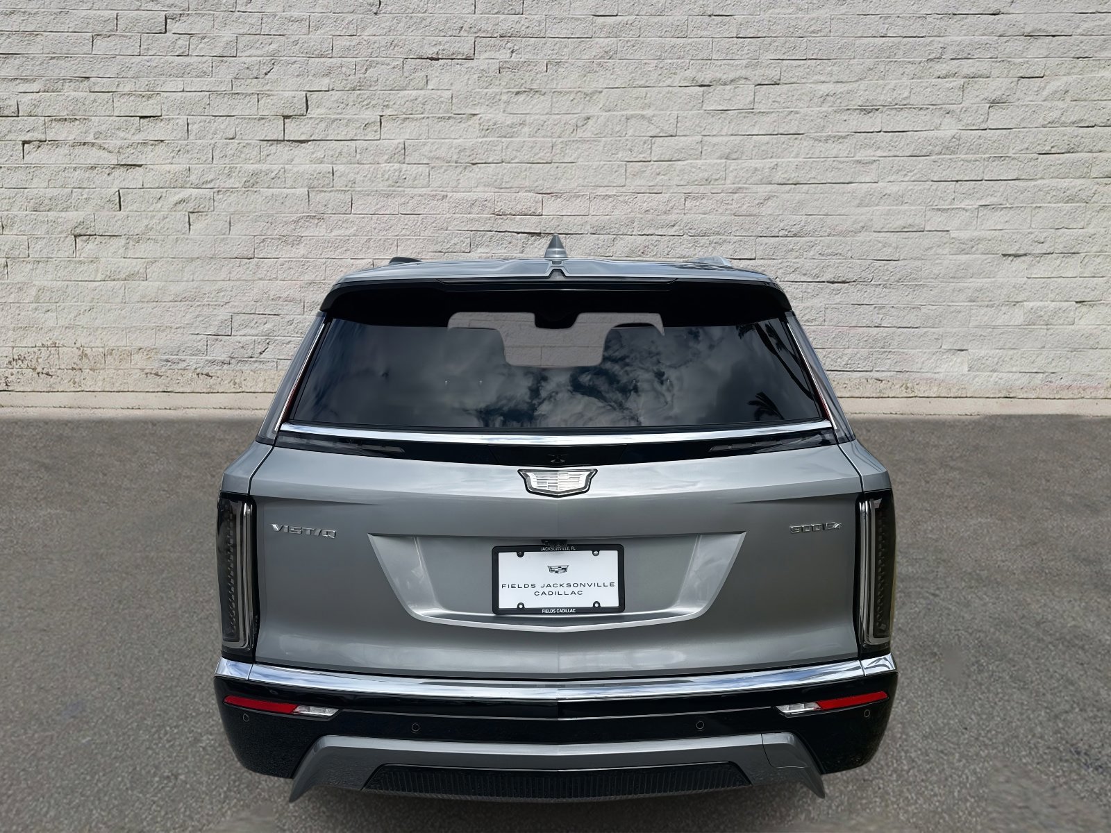 New 2026 Cadillac Vistiq Luxury w/ LPO, Floor Liner Package image 4