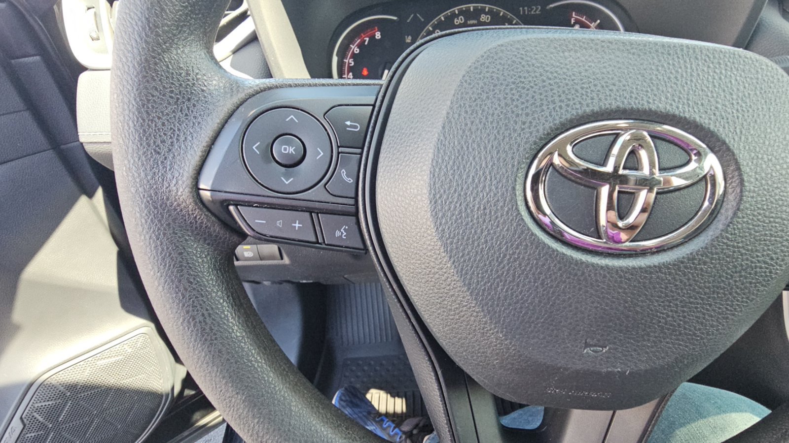 Certified 2025 Toyota RAV4 XLE AWD/4WD image 11