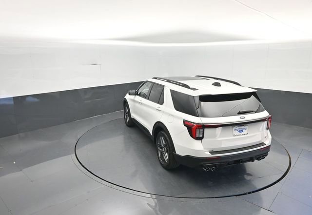 New 2026 Ford Explorer ST w/ Sun And Sound Package image 24