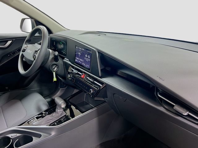 New 2026 Kia Niro LX image 27