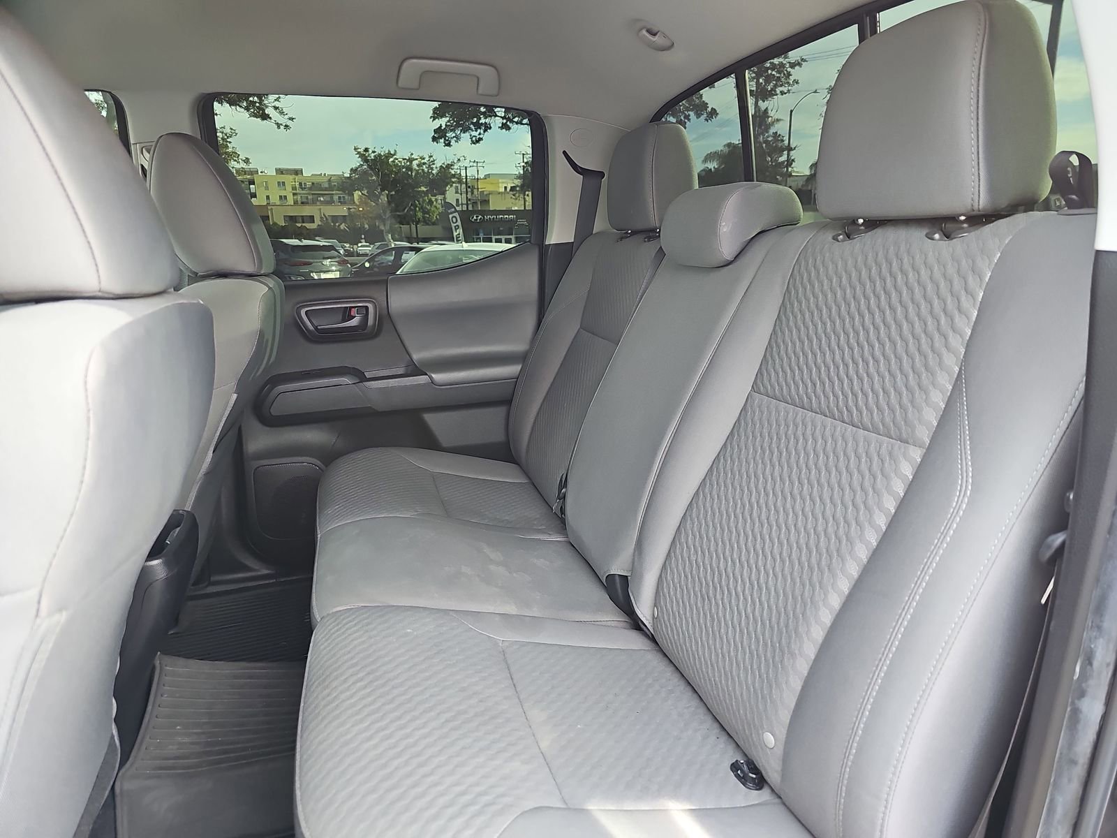 Used 2022 Toyota Tacoma SR w/ SR Convenience Package image 13