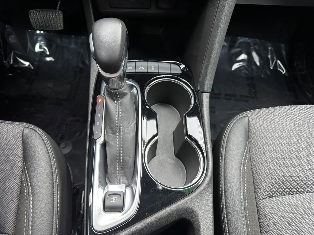 Used 2022 Buick Encore GX Preferred w/ Cold Weather Comfort Package image 17