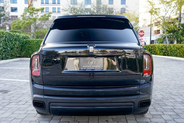 Used 2023 Rolls-Royce Cullinan w/ Cullinan Package image 25