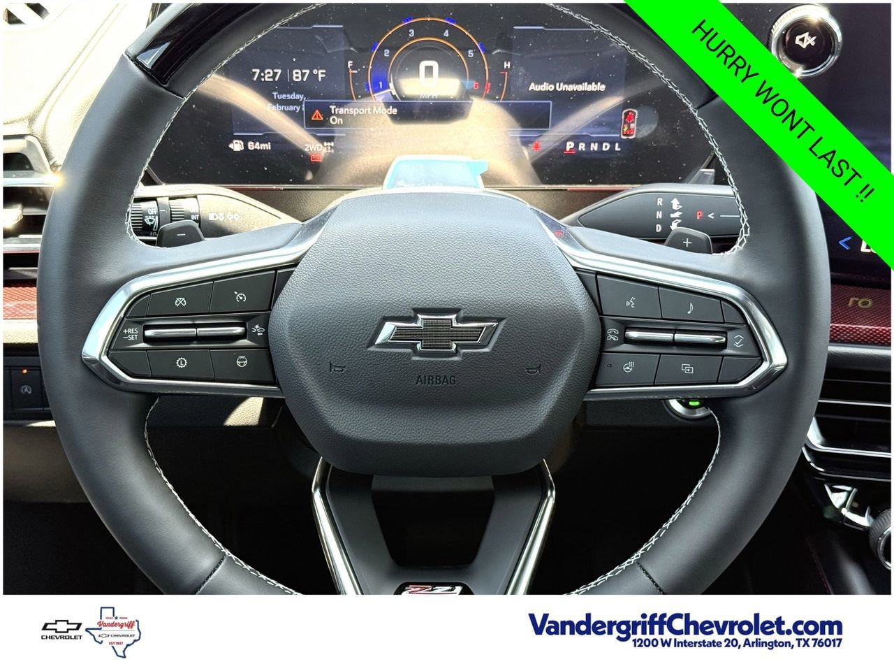New 2026 Chevrolet Traverse Z71 w/ Enhanced Driving Package AWD/4WD image 12