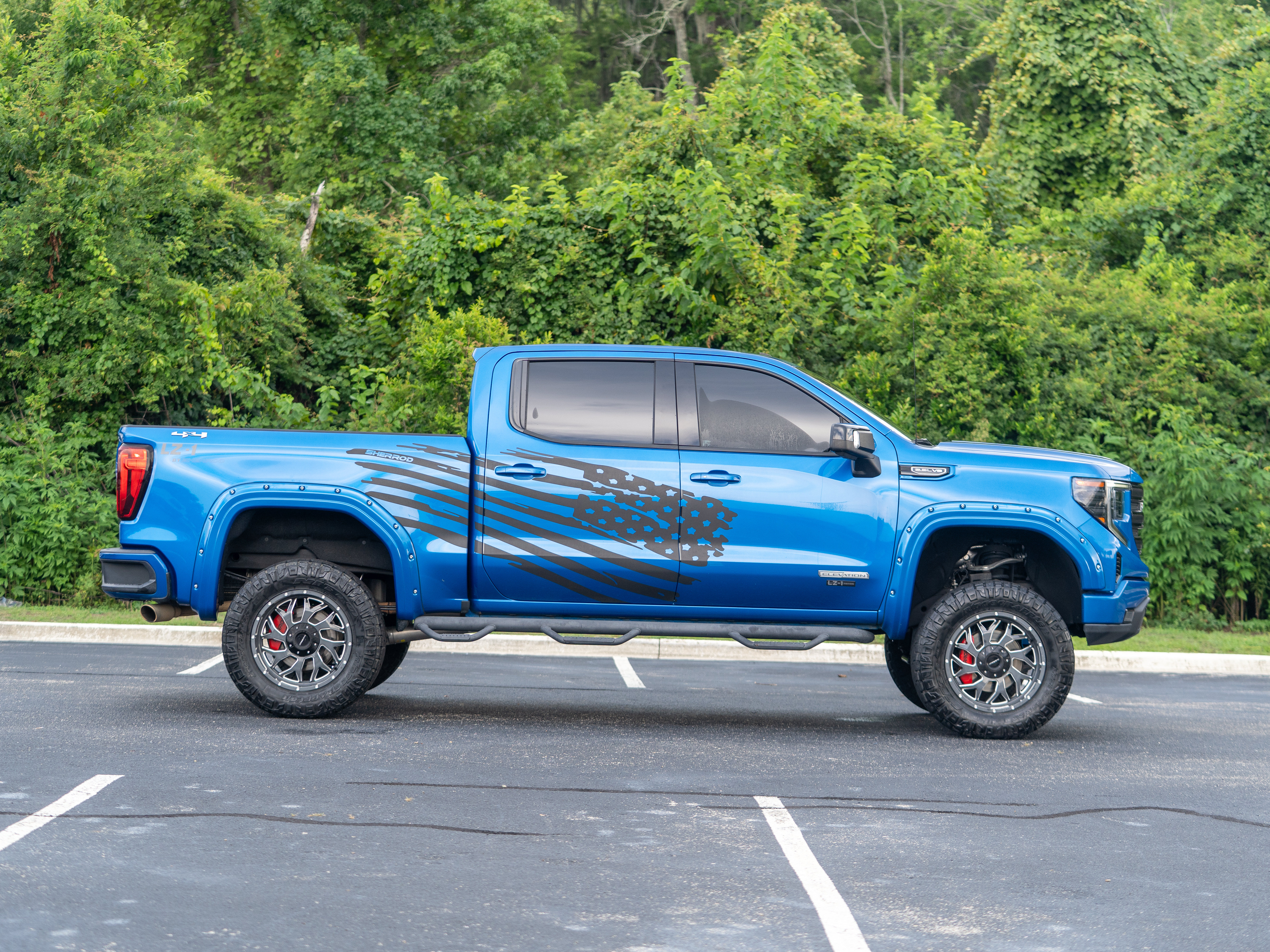 Used 2022 GMC Sierra 1500 Elevation w/ Preferred Package AWD/4WD image 5