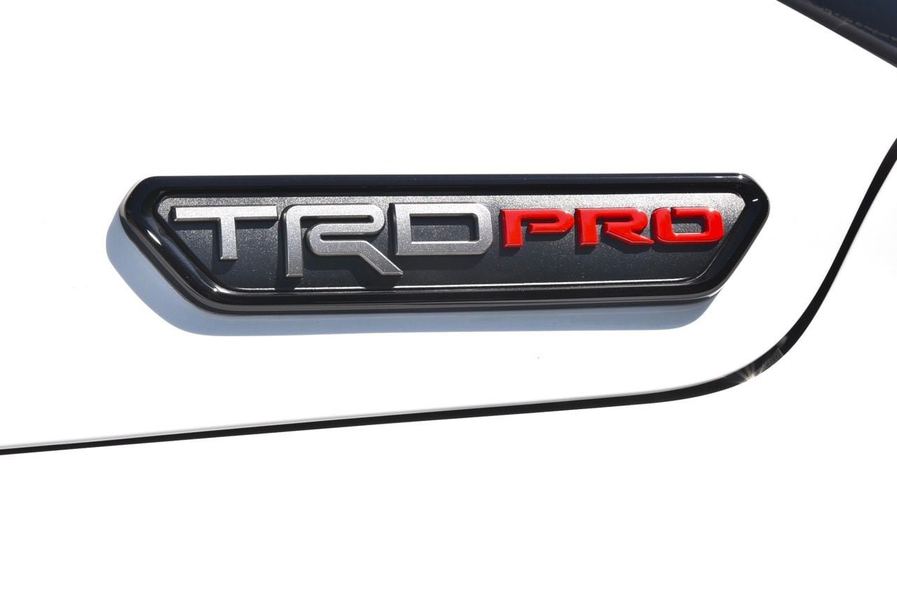 Used 2025 Toyota Tacoma TRD Pro AWD/4WD image 45