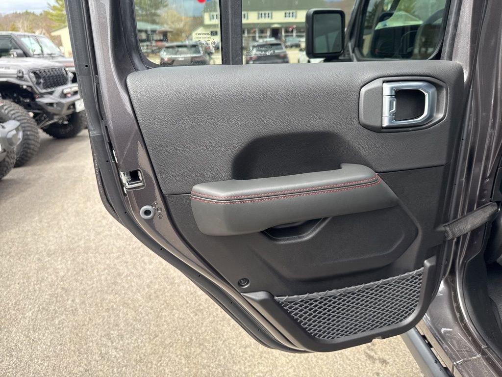 New 2026 Jeep Wrangler Unlimited Rubicon 392 image 24