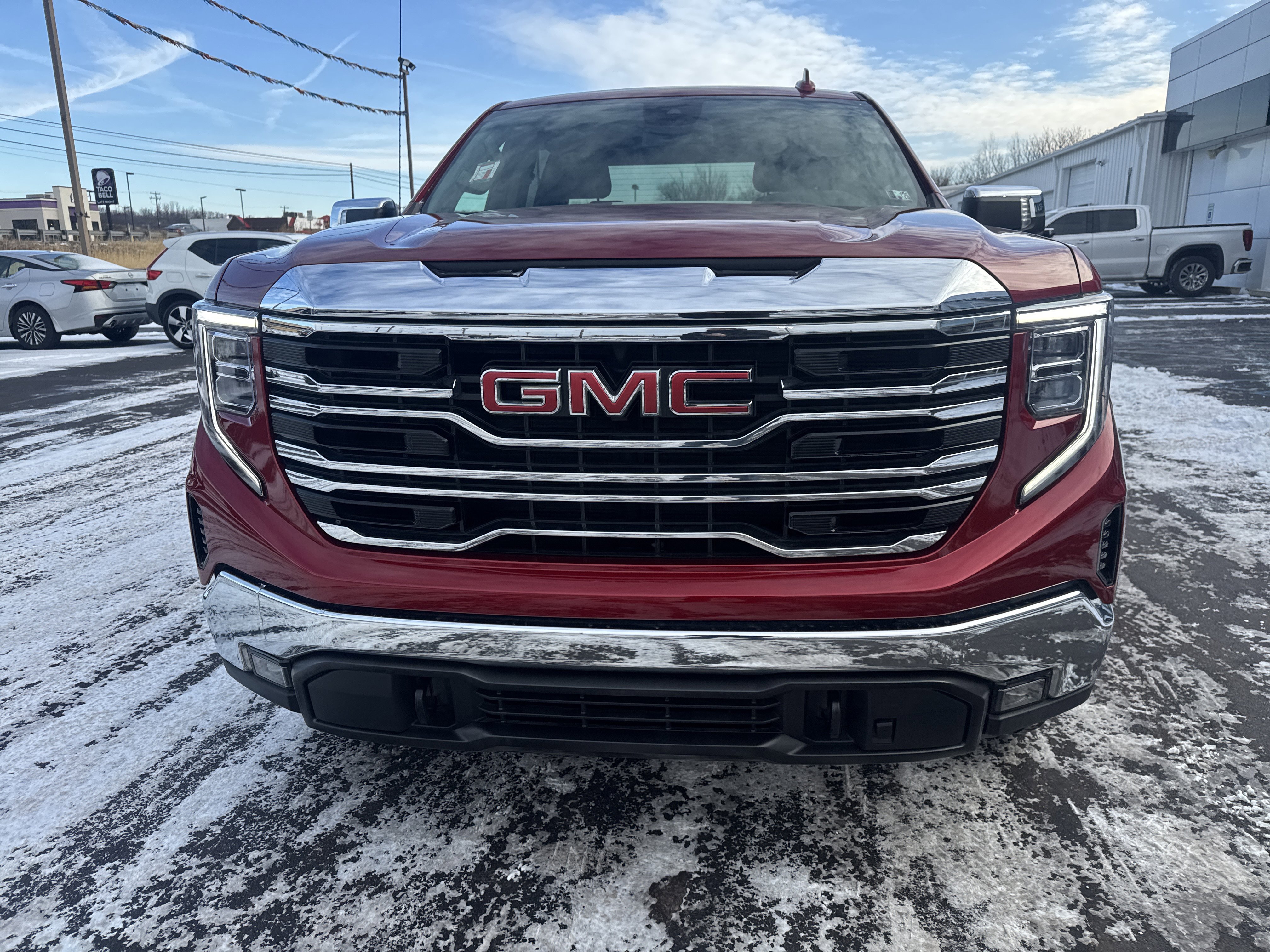 Used 2023 GMC Sierra 1500 SLT w/ SLT Premium Package image 9