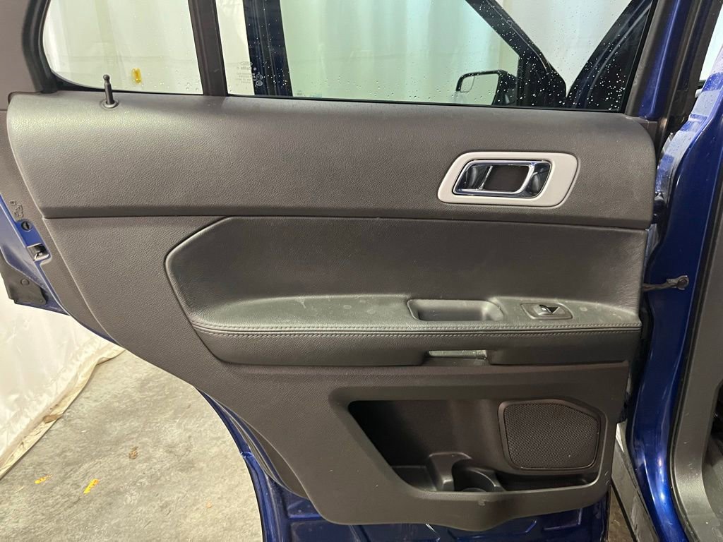 Used 2013 Ford Explorer Limited AWD/4WD image 22