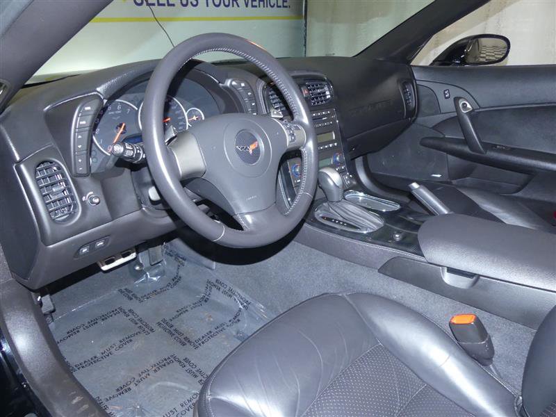 Used 2008 Chevrolet Corvette Coupe w/ Preferred Equipment Group RWD image 21