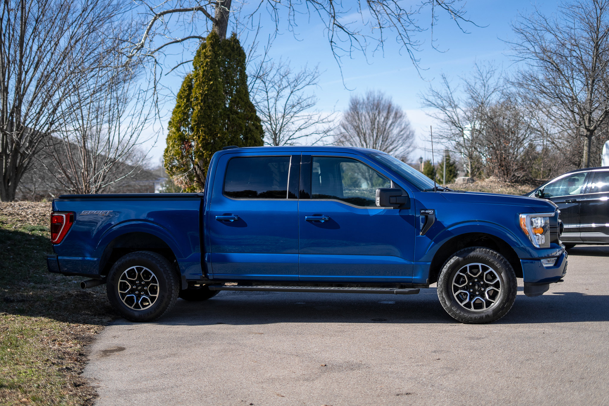 Used 2023 Ford F150 XLT w/ Equipment Group 302A High image 4
