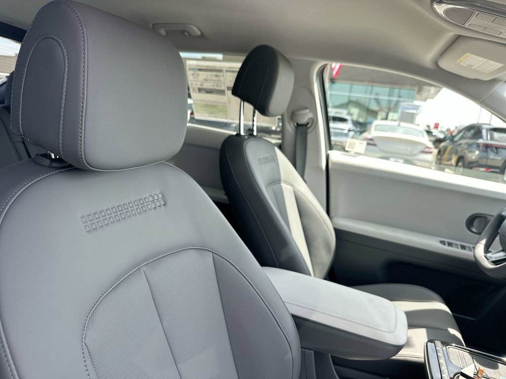 New 2025 Hyundai Ioniq 5 SEL image 50