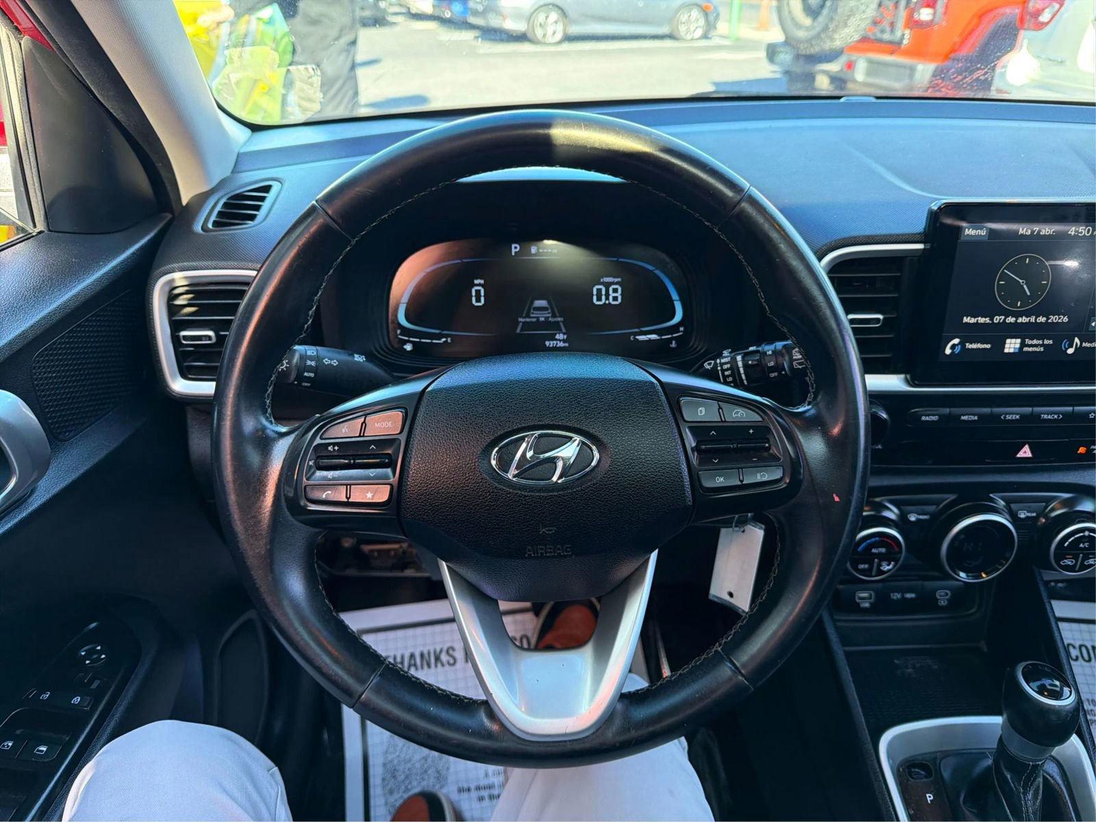 Used 2023 Hyundai Venue SEL FWD image 16