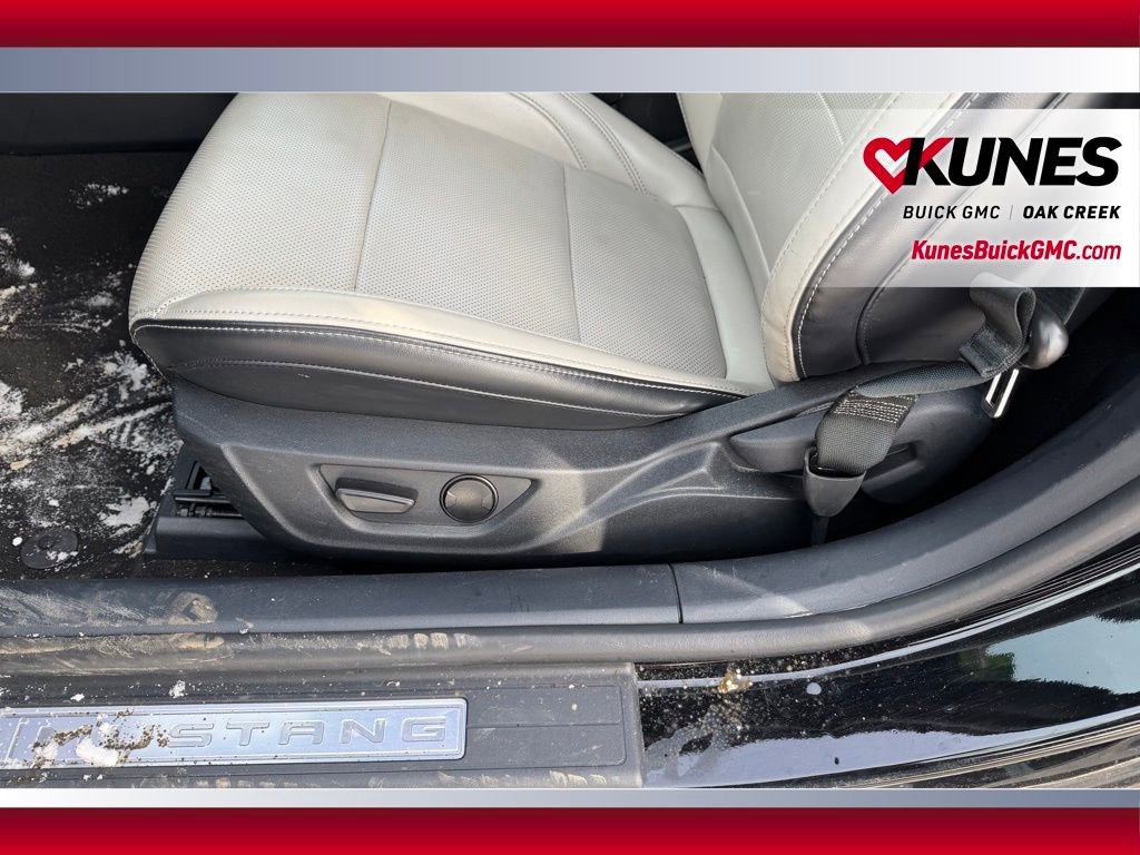 Used 2024 Ford Mustang Premium image 6