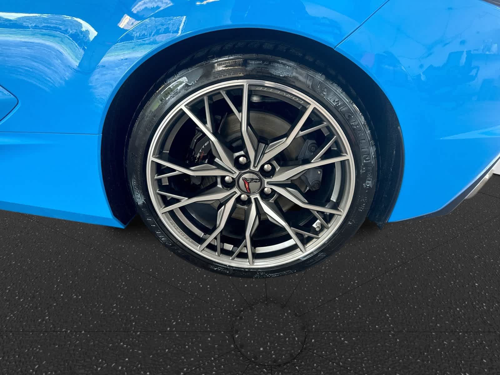 Used 2023 Chevrolet Corvette Stingray Premium Conv w/ Z51 Performance Package RWD image 20