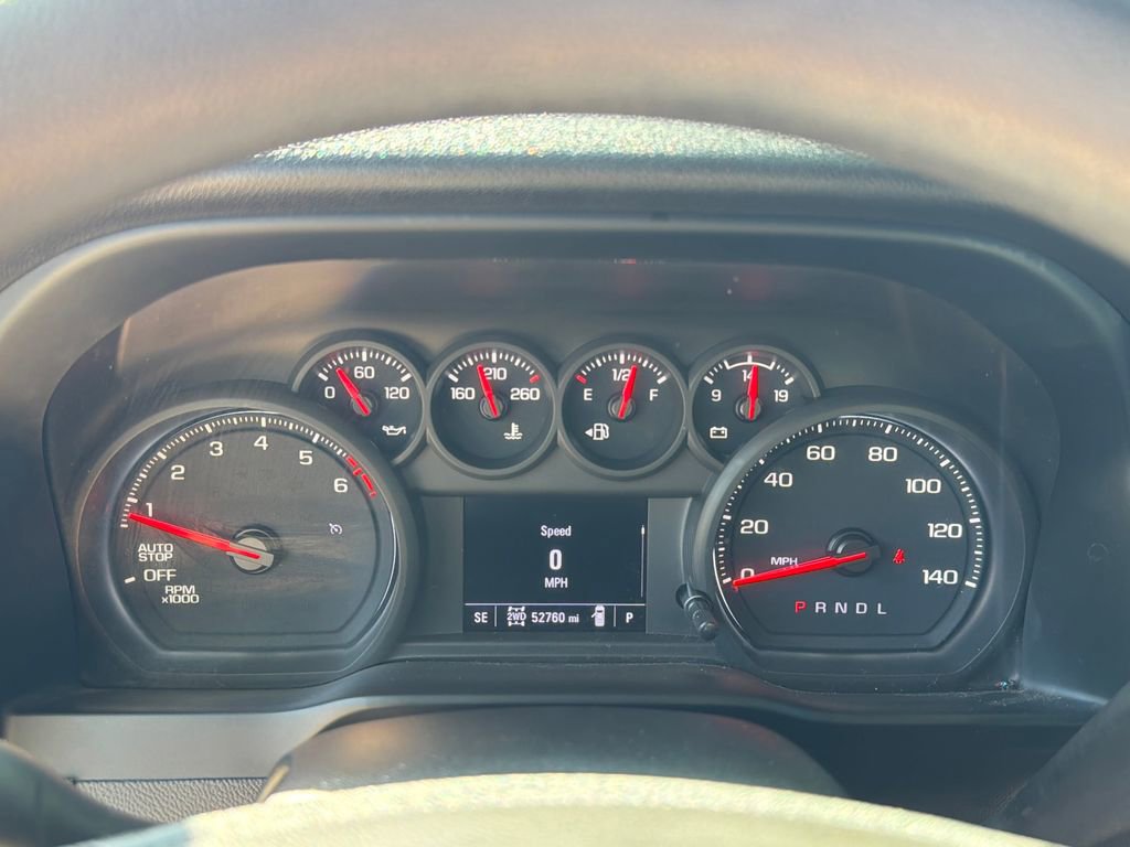 Used 2022 Chevrolet Silverado 1500 Custom w/ LPO, Blackout Package AWD/4WD image 8