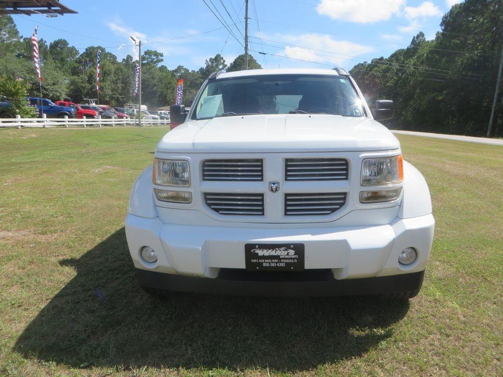 Used 2011 Dodge Nitro Heat w/ Popular Equipment Group RWD image 3