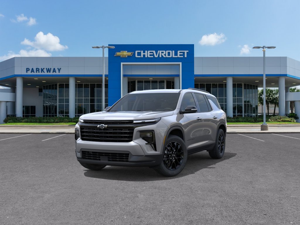 New 2026 Chevrolet Traverse LT w/ Midnight/Sport Edition FWD image 8