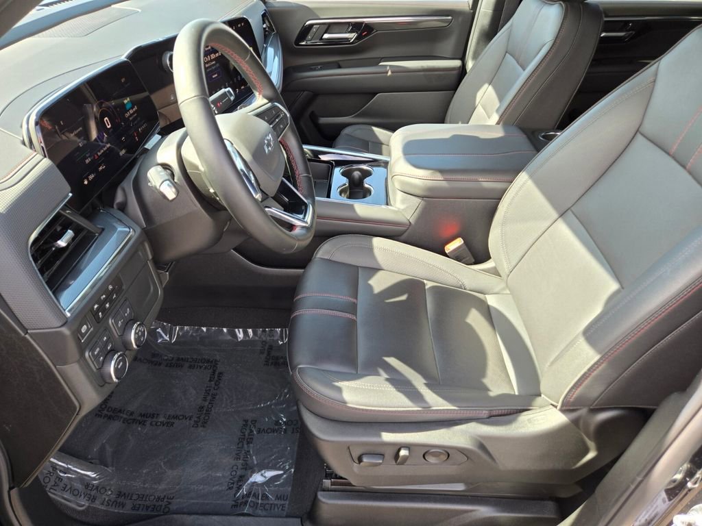 Used 2025 Chevrolet Suburban RST w/ Comfort Package AWD/4WD image 10