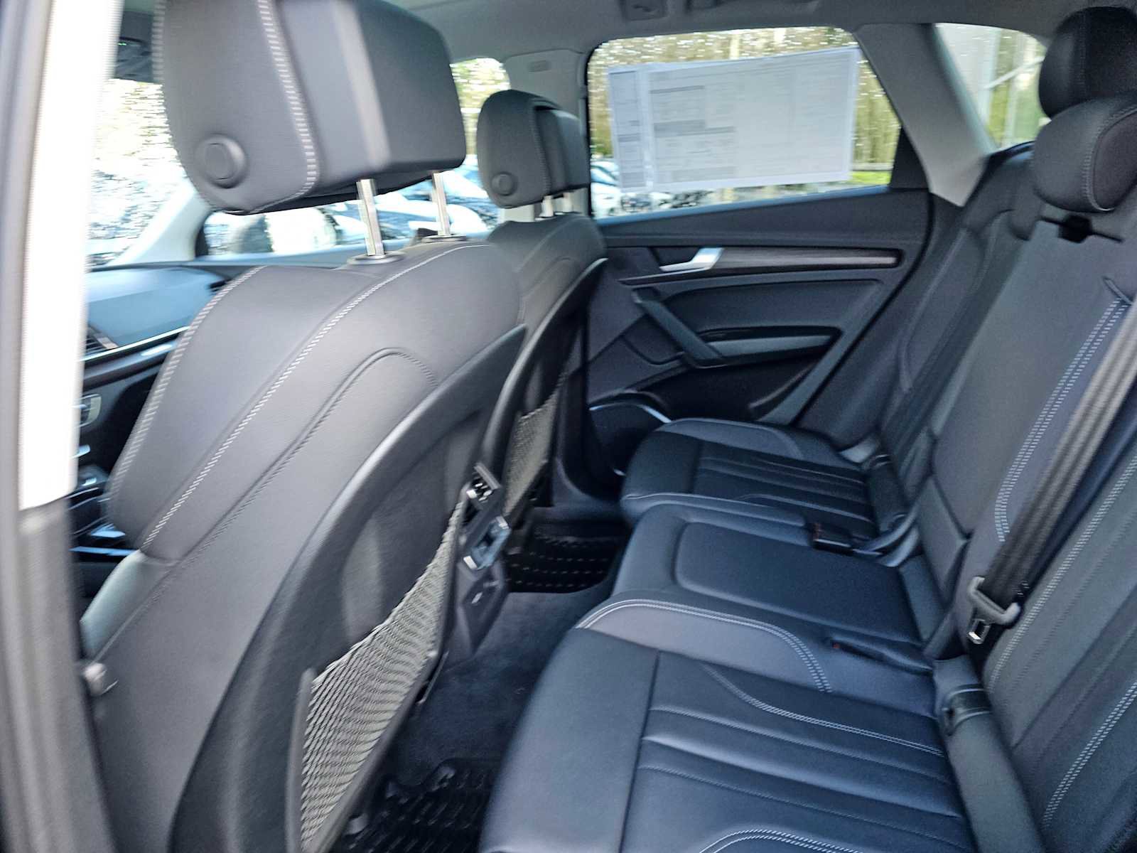 New 2025 Audi Q5 e Premium image 16