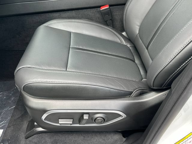 New 2026 Jeep Grand Wagoneer Limited AWD/4WD image 10