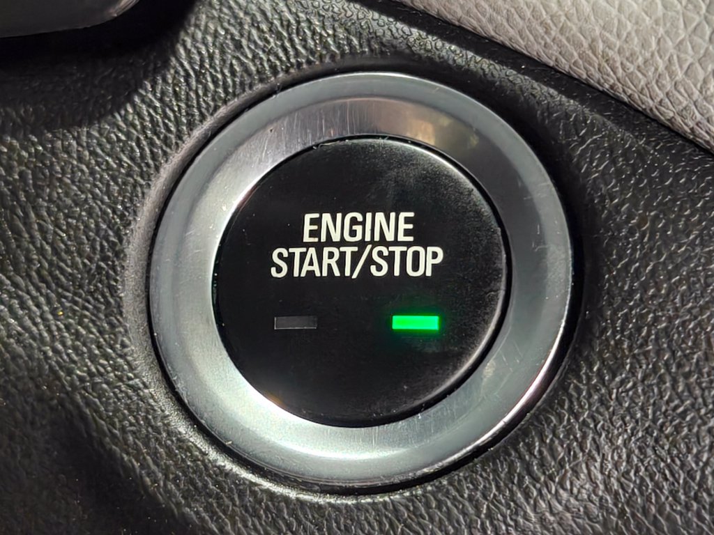 Used 2021 Chevrolet Equinox LS w/ LS Convenience Package FWD image 10