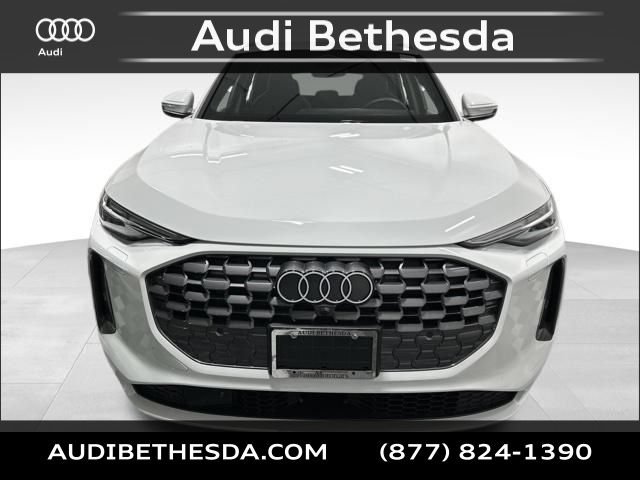 Certified 2025 Audi Q5 Premium Plus AWD/4WD image 4