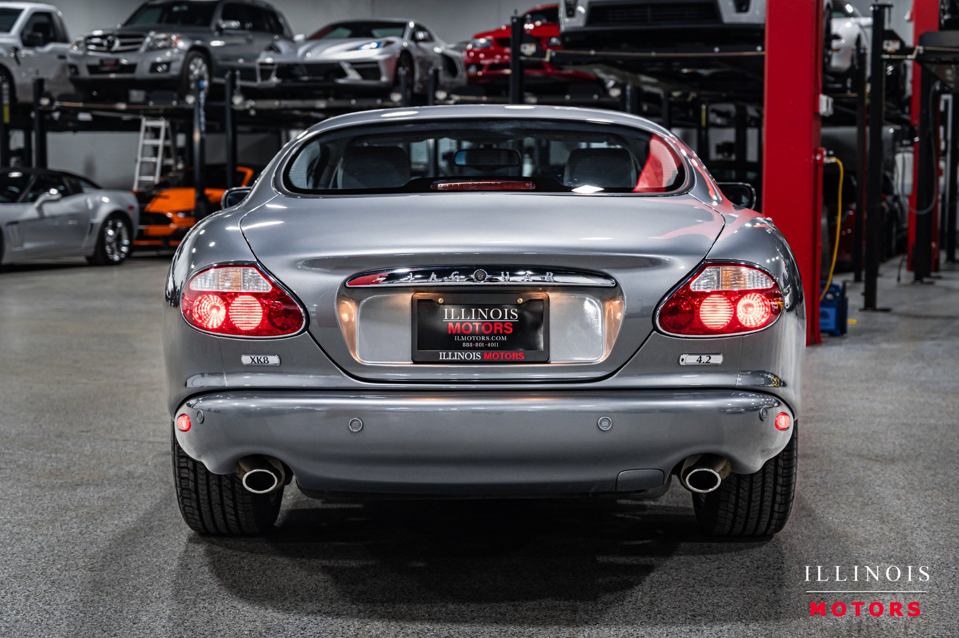 Used 2003 Jaguar XK8 Coupe image 4